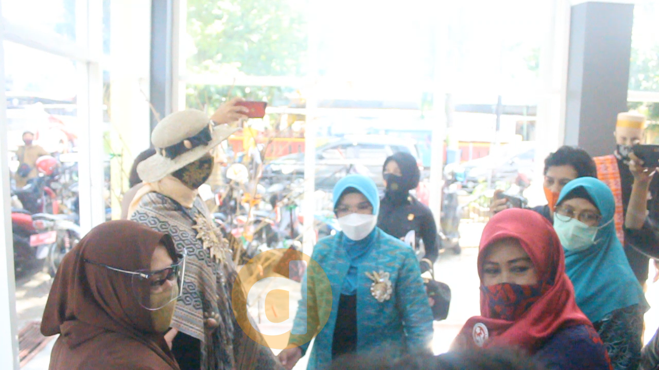 Snapshot_46 copy